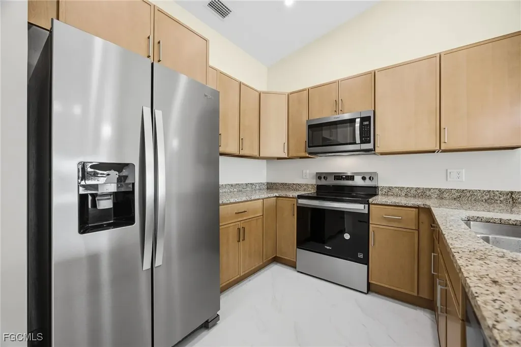812-814 Mohawk Parkway Cape Coral FL 33914
