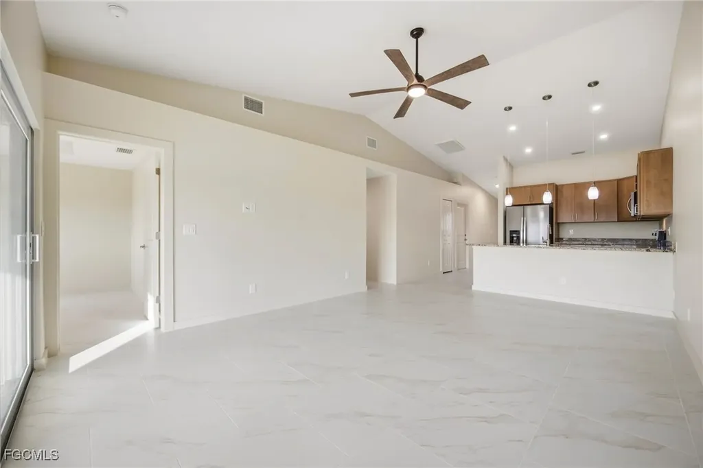812-814 Mohawk Parkway Cape Coral FL 33914