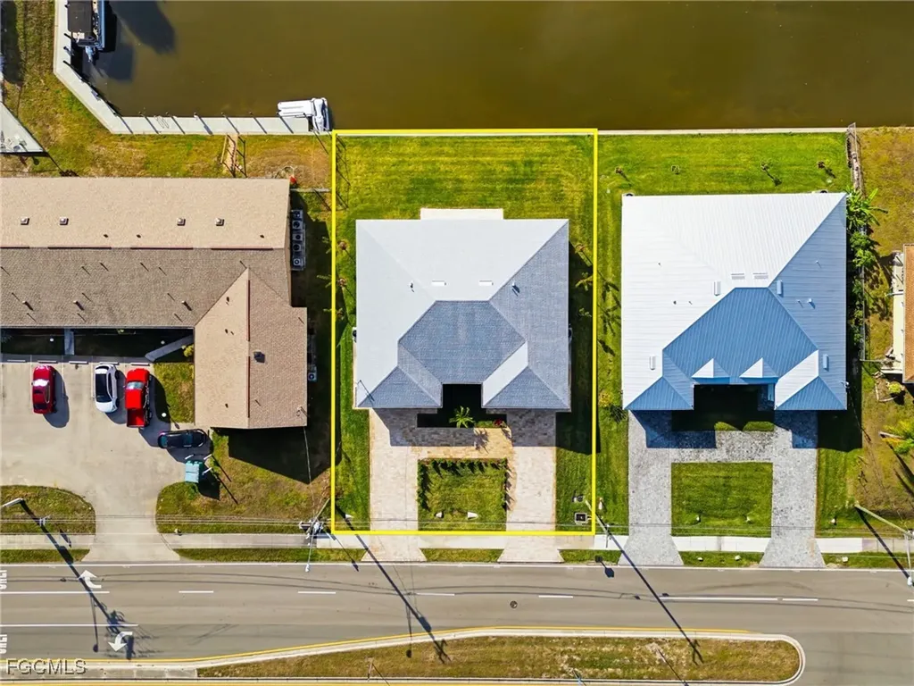 812-814 Mohawk Parkway Cape Coral FL 33914