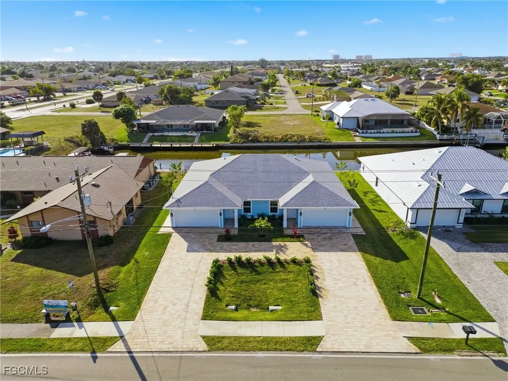 812-814 Mohawk Parkway Cape Coral FL 33914