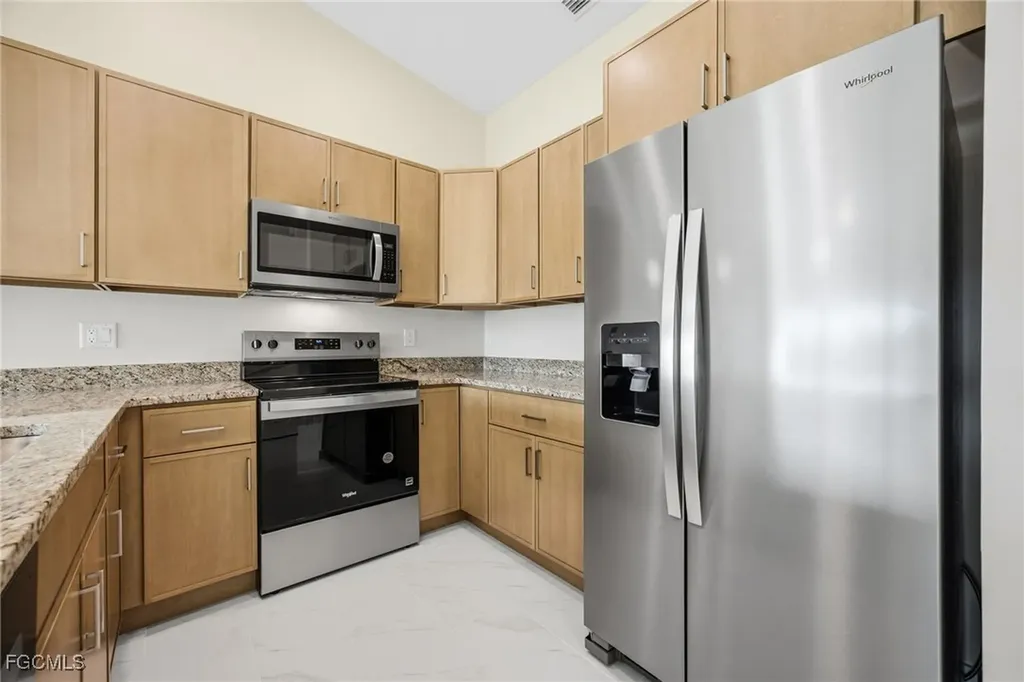 812-814 Mohawk Parkway Cape Coral FL 33914