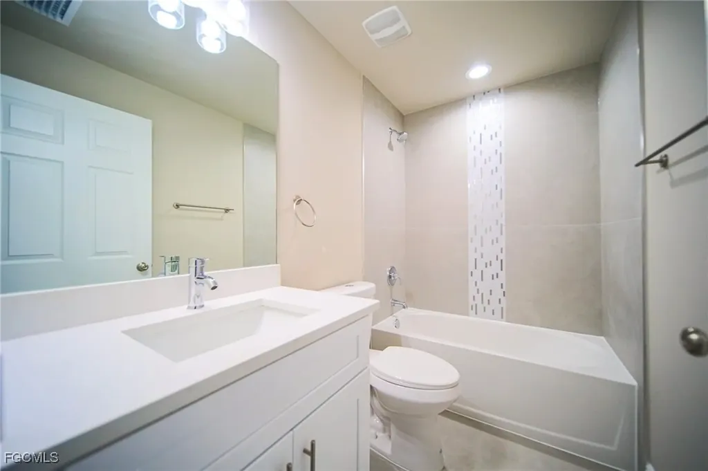 319 Hermosa Avenue Lehigh Acres FL 33974