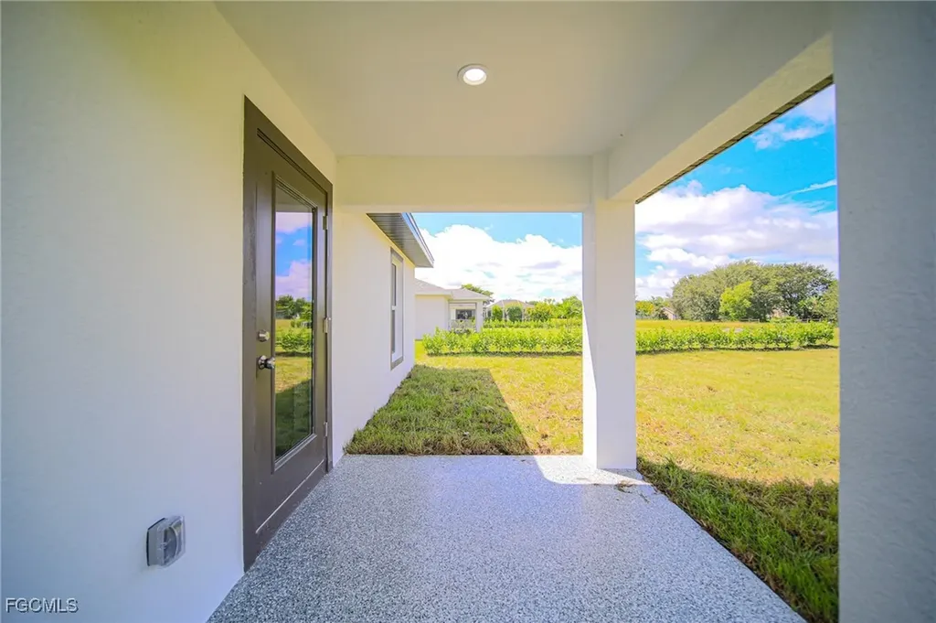 319 Hermosa Avenue Lehigh Acres FL 33974