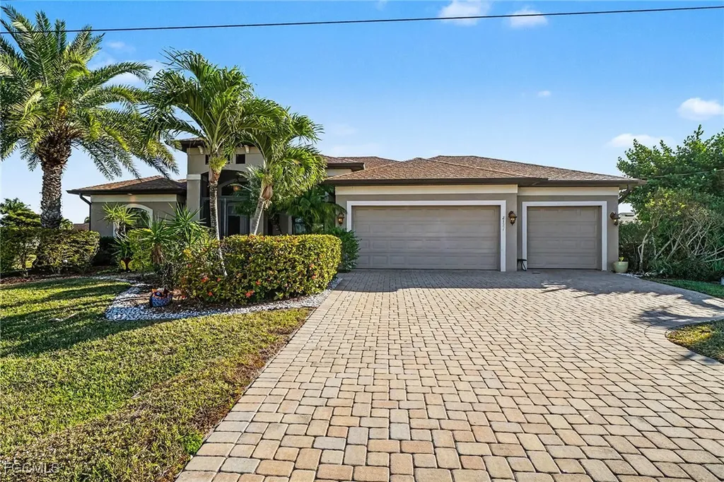 2127 SE 17th Place Cape Coral FL 33990