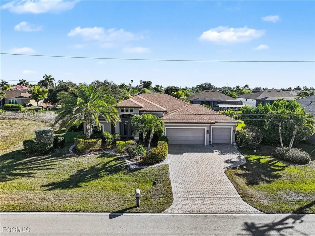 2127 SE 17th Place Cape Coral FL 33990