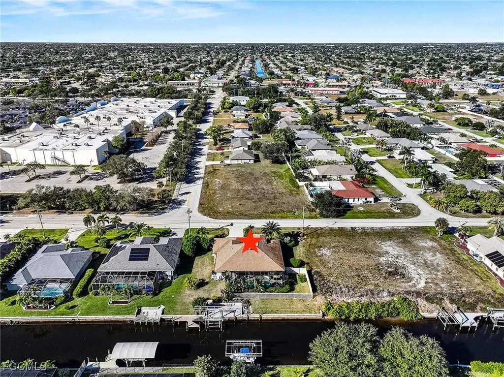 2127 SE 17th Place Cape Coral FL 33990
