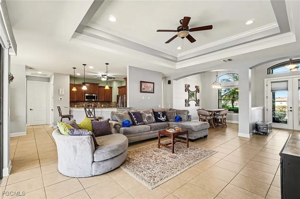 2127 SE 17th Place Cape Coral FL 33990