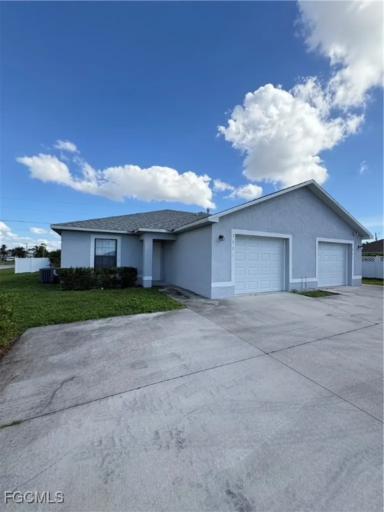3803 Chiquita Boulevard S Cape Coral FL 33914