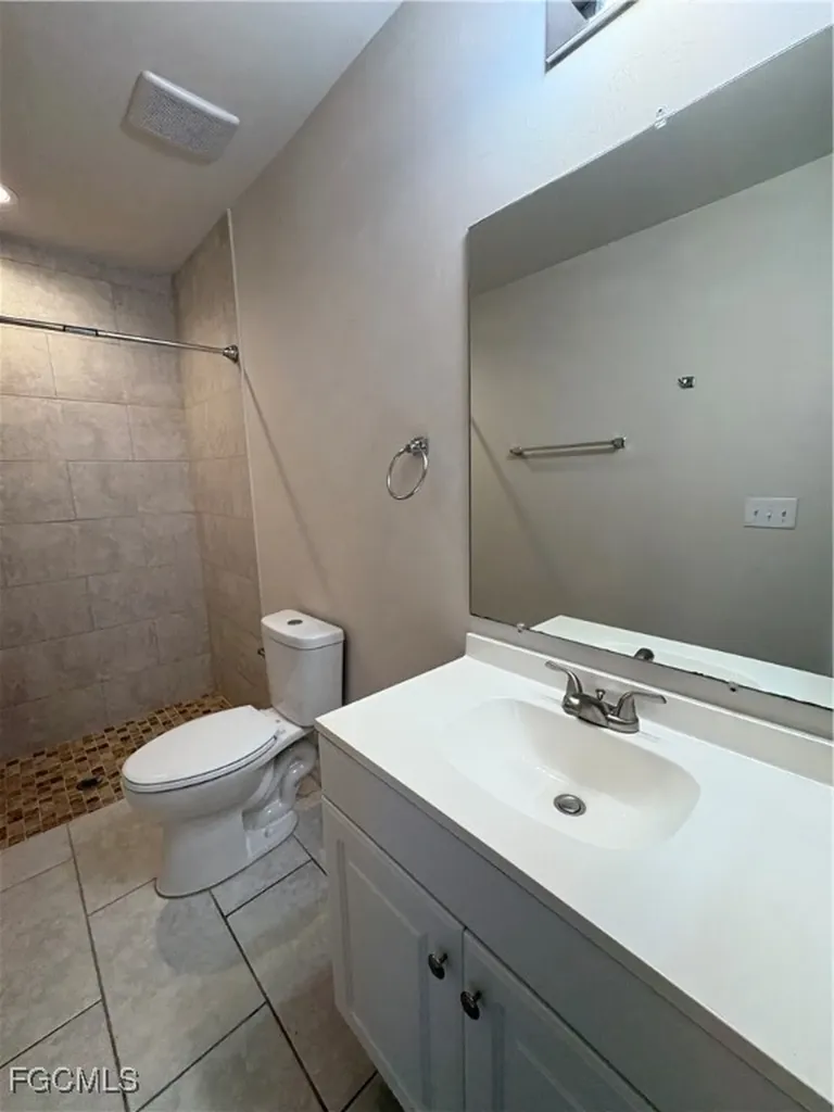 3803 Chiquita Boulevard S Cape Coral FL 33914