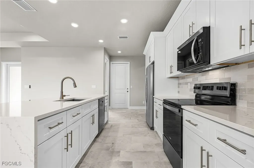 1207 Andover Drive Labelle FL 33935