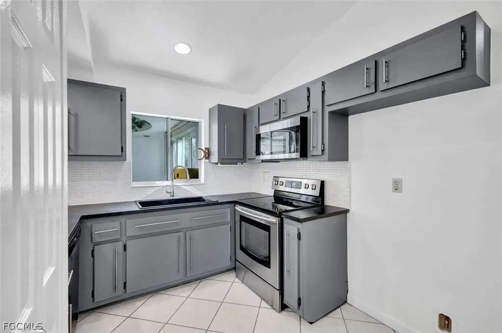 18383 Useppa Road Fort Myers FL 33967