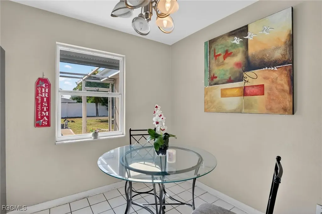 1718 SE 29th Lane Cape Coral FL 33904