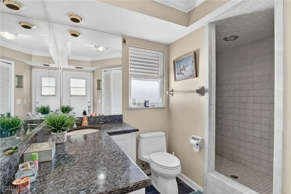 1718 SE 29th Lane Cape Coral FL 33904