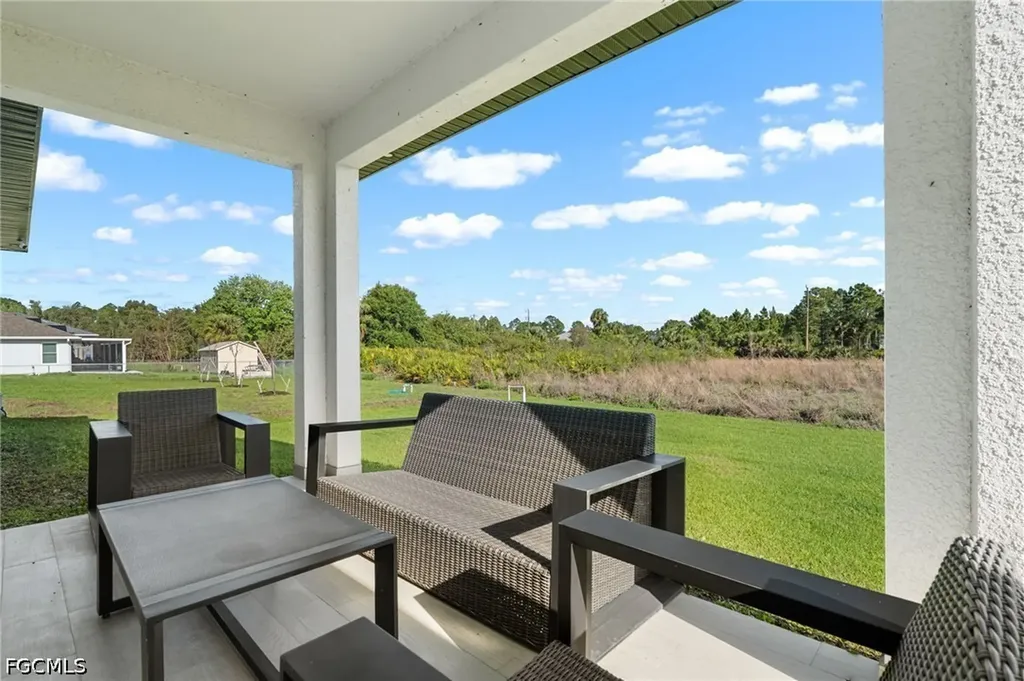 2608 25th Street W Lehigh Acres FL 33971