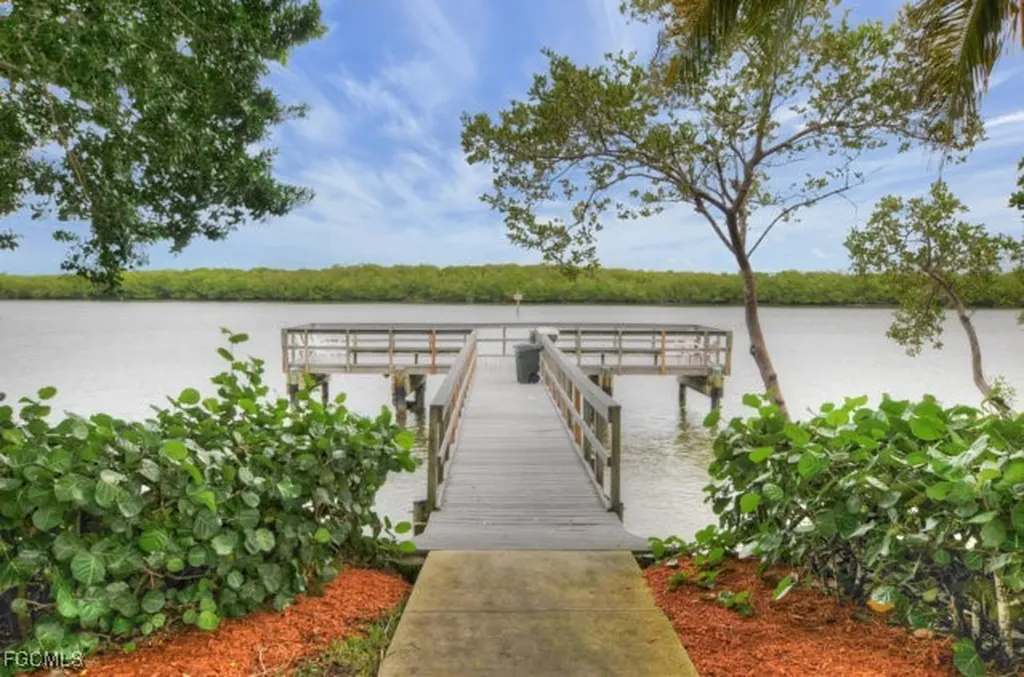 4331 Bay Beach Lane Fort Myers Beach FL 33931