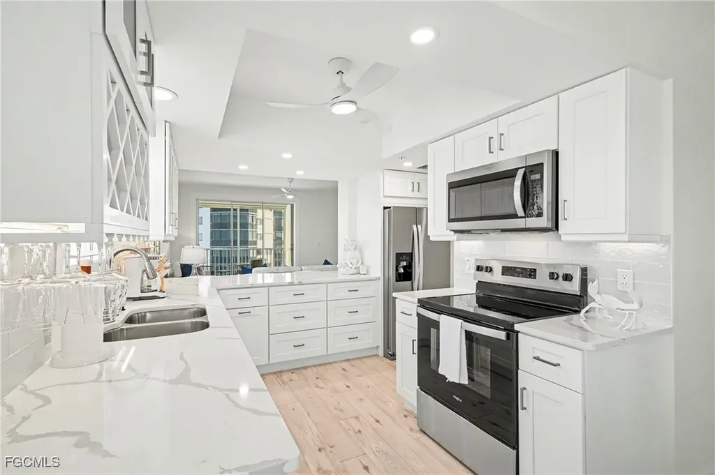4331 Bay Beach Lane Fort Myers Beach FL 33931