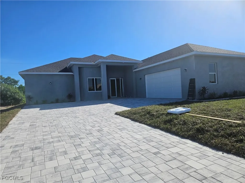 2813 NE 6th Avenue Cape Coral FL 33909