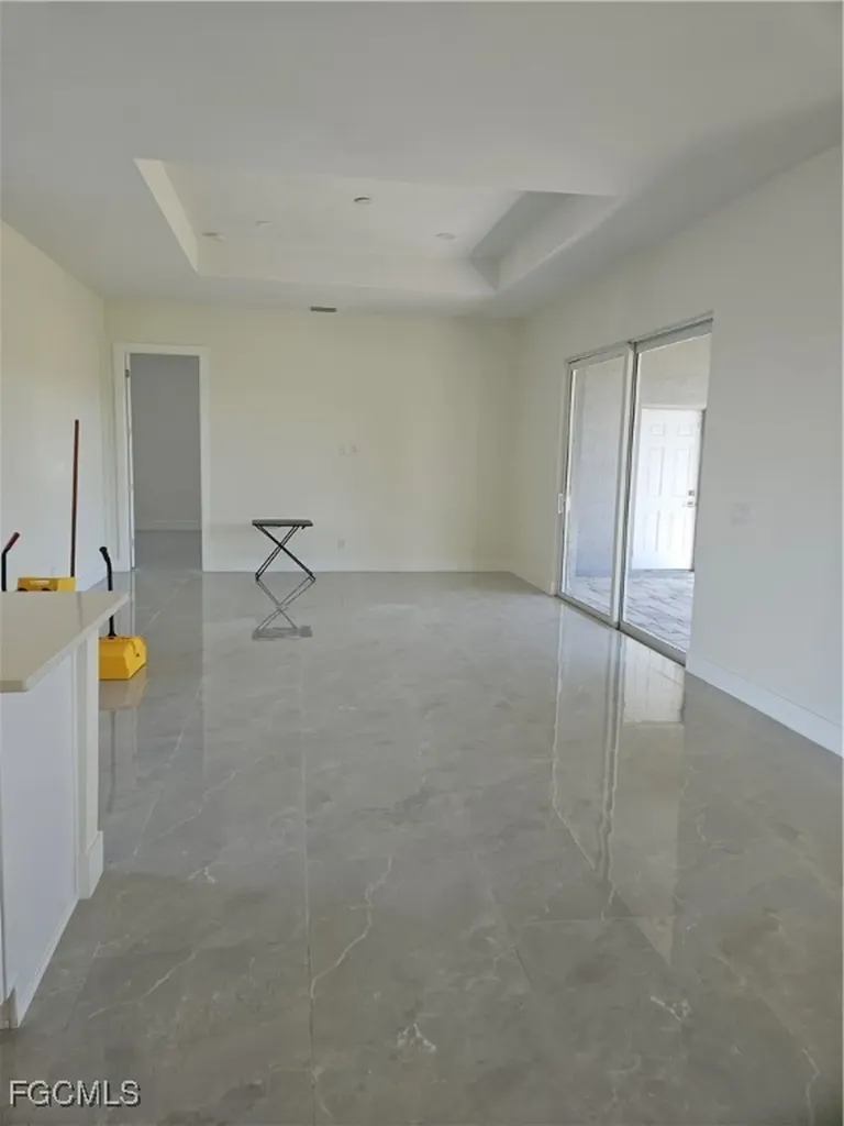 2813 NE 6th Avenue Cape Coral FL 33909