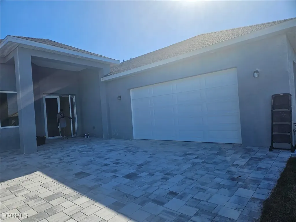 2813 NE 6th Avenue Cape Coral FL 33909