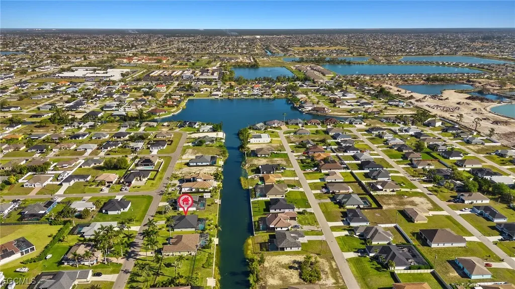 25 NW 14th Avenue Cape Coral FL 33993