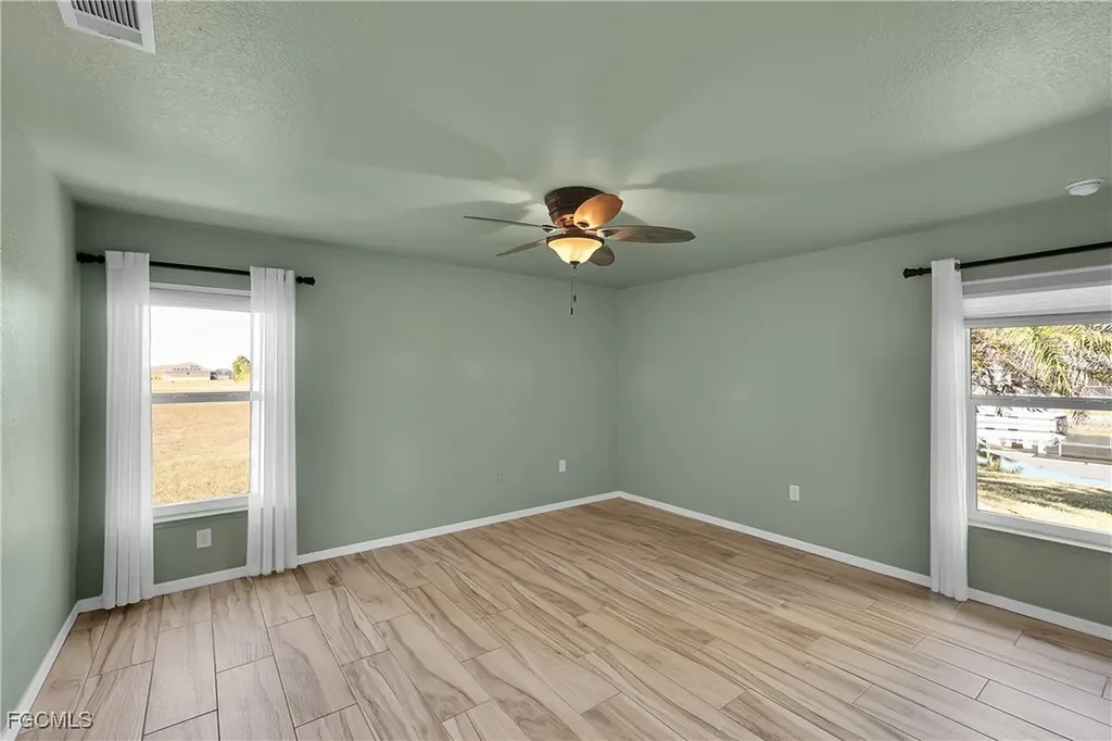 2707 NW 6th Street Cape Coral FL 33993