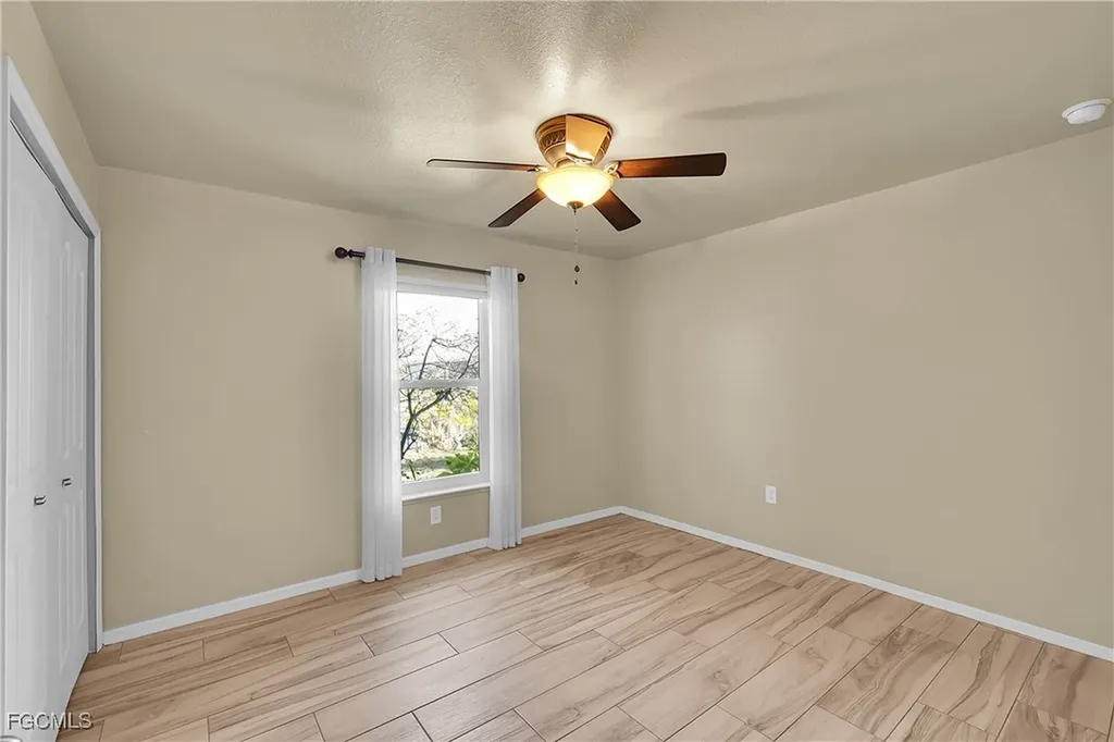 2707 NW 6th Street Cape Coral FL 33993