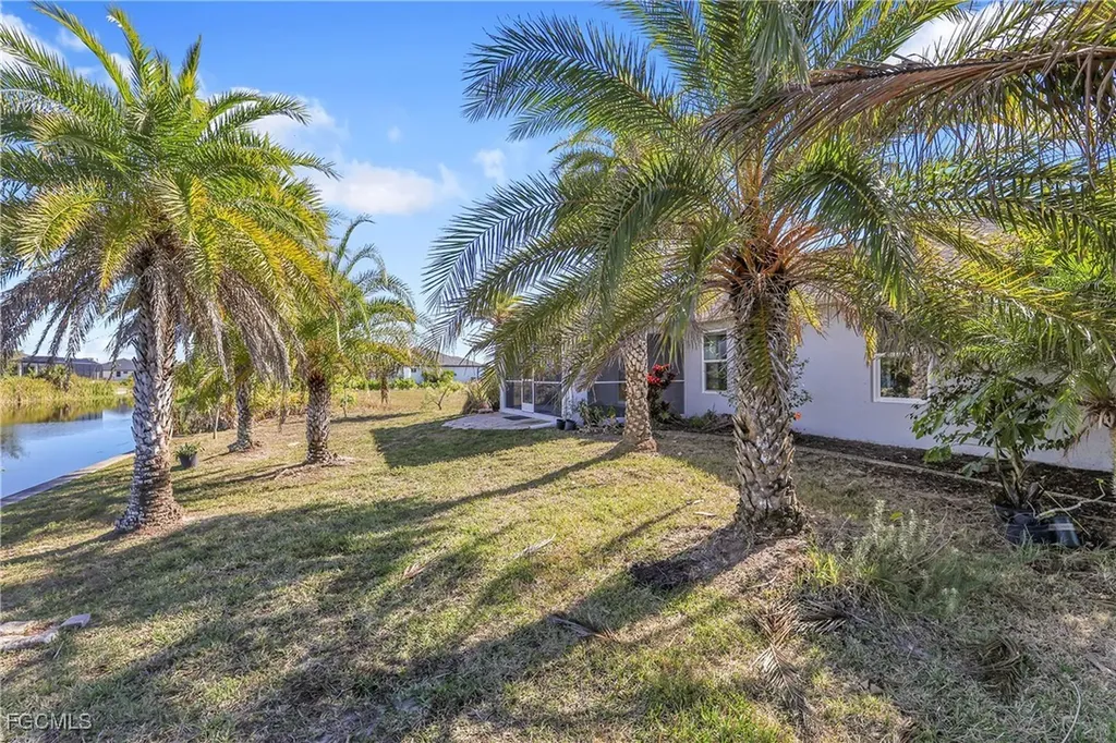 2707 NW 6th Street Cape Coral FL 33993