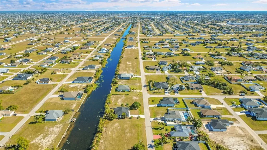 2707 NW 6th Street Cape Coral FL 33993