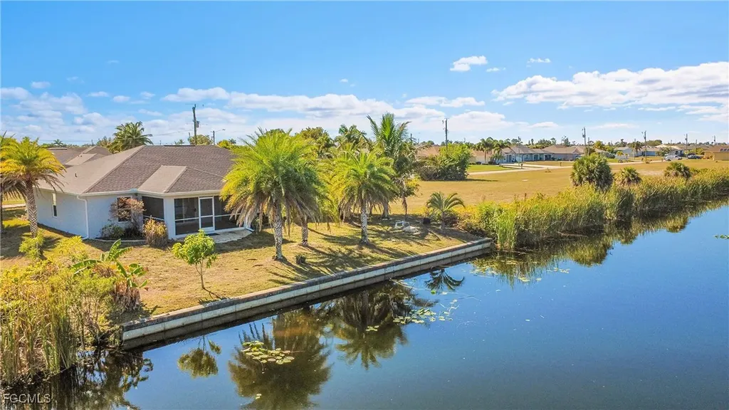 2707 NW 6th Street Cape Coral FL 33993