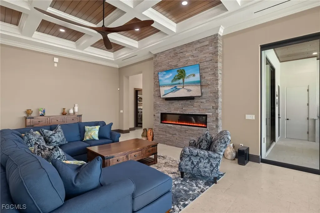4323 Kismet Parkway W Cape Coral FL 33993