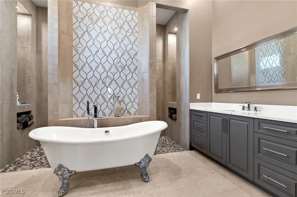 4323 Kismet Parkway W Cape Coral FL 33993