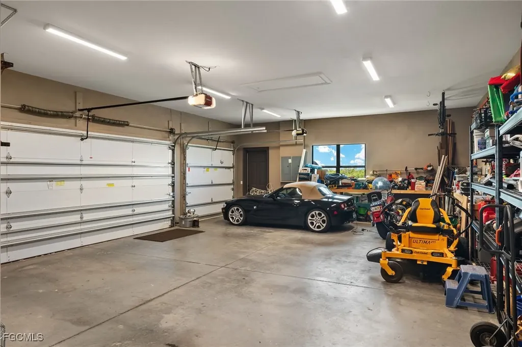 4323 Kismet Parkway W Cape Coral FL 33993