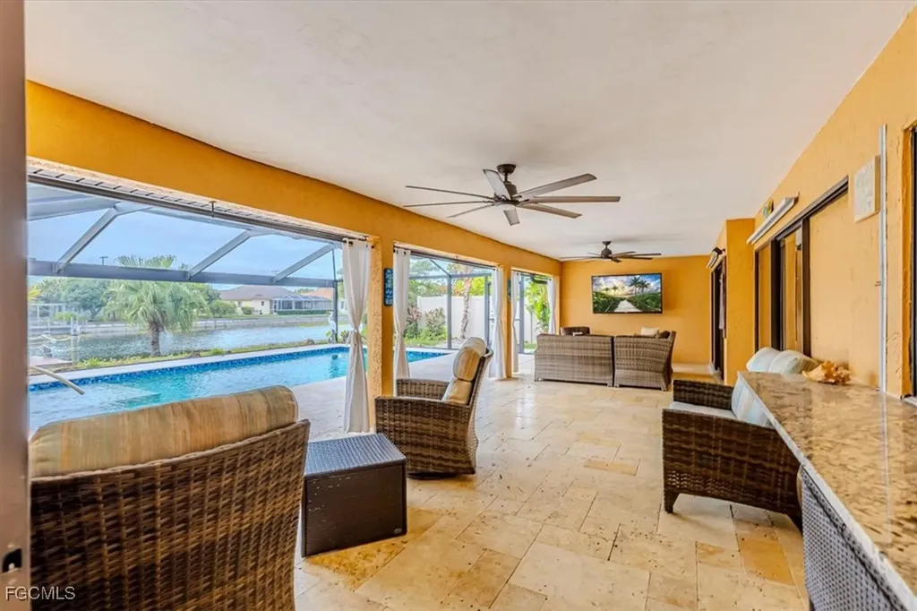 1432 SE 3rd Street Cape Coral FL 33990
