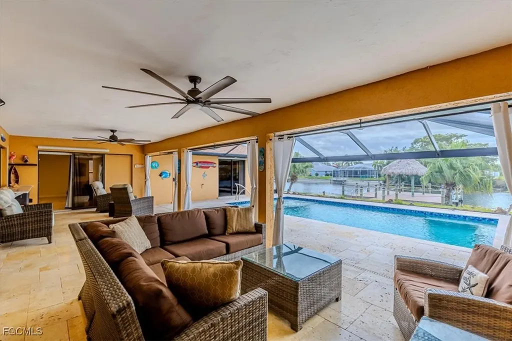 1432 SE 3rd Street Cape Coral FL 33990