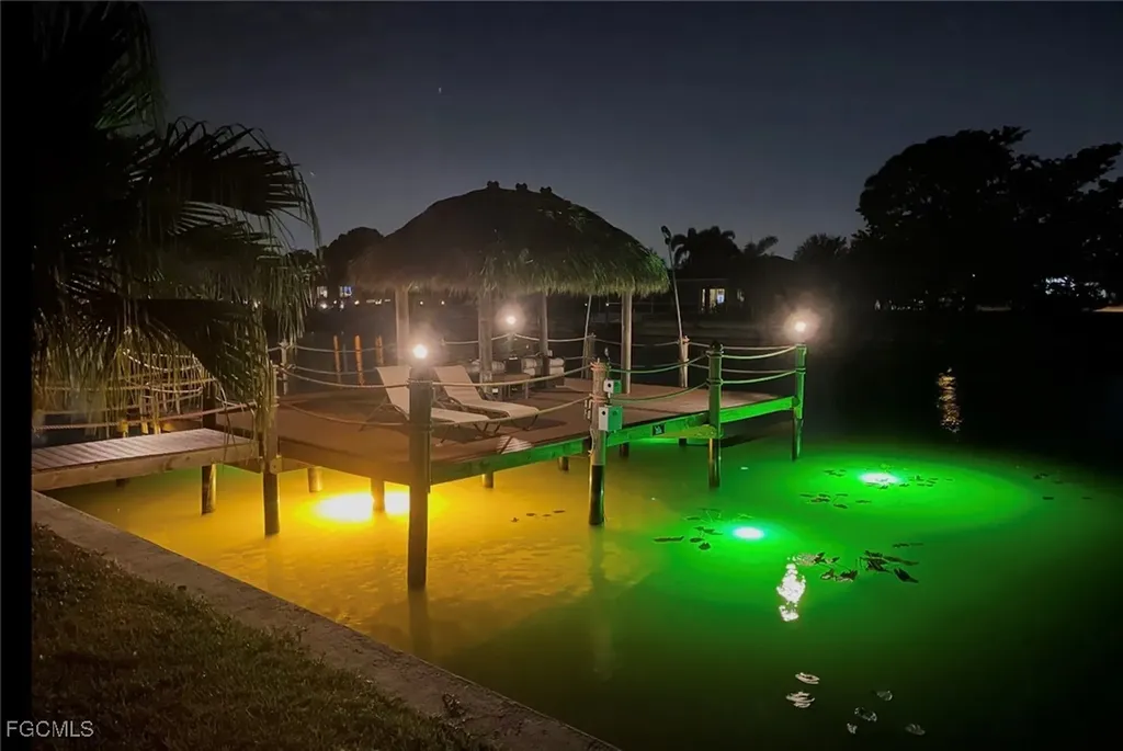 1432 SE 3rd Street Cape Coral FL 33990