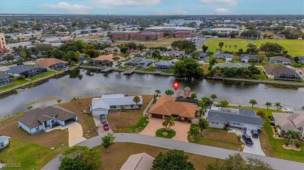 1432 SE 3rd Street Cape Coral FL 33990