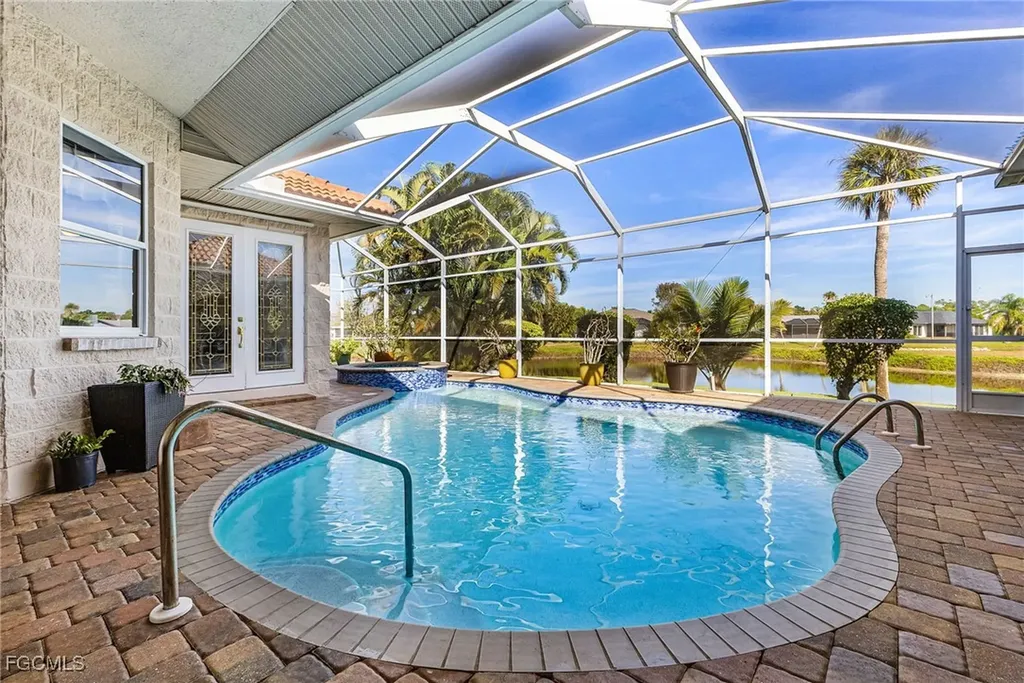 6451 River Club Court North Fort Myers FL 33917