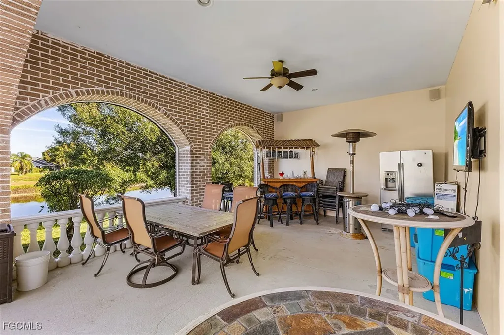 6451 River Club Court North Fort Myers FL 33917