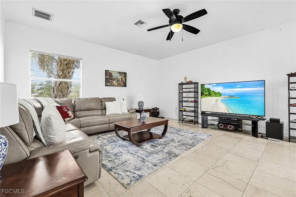 6451 River Club Court North Fort Myers FL 33917