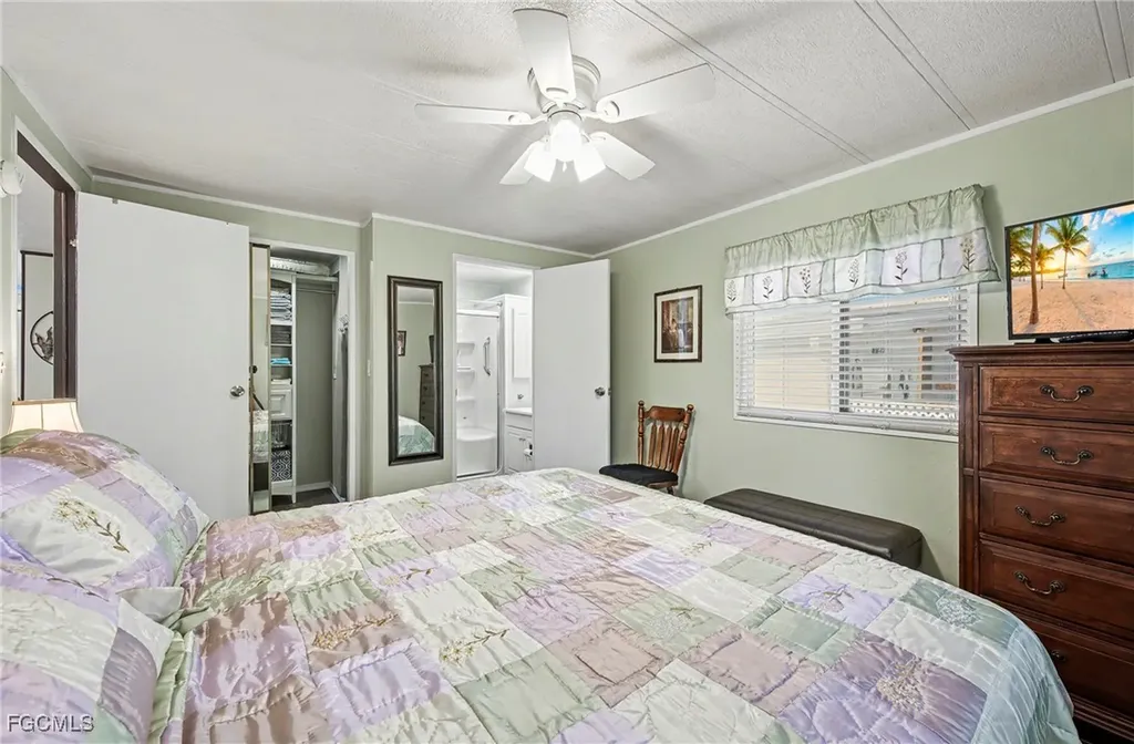 154 Siesta Lane Fort Myers FL 33905