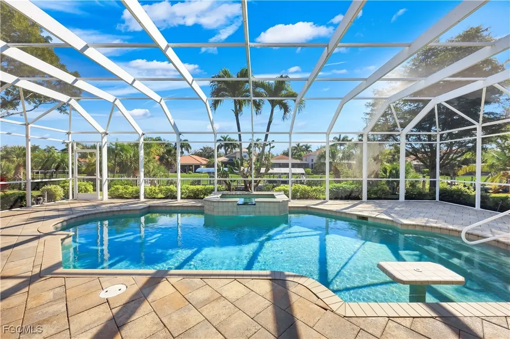 9214 Palm Island Circle North Fort Myers FL 33903