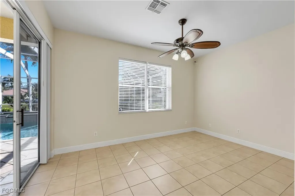 9214 Palm Island Circle North Fort Myers FL 33903
