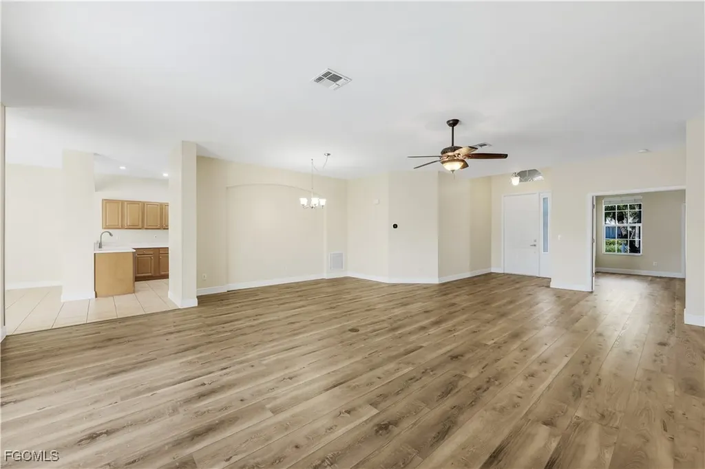 9214 Palm Island Circle North Fort Myers FL 33903