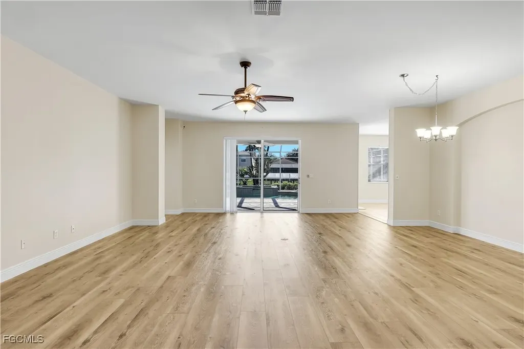 9214 Palm Island Circle North Fort Myers FL 33903