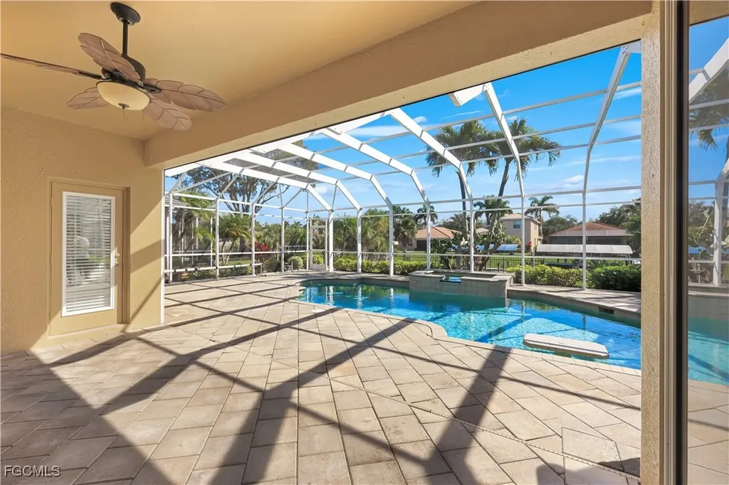 9214 Palm Island Circle North Fort Myers FL 33903
