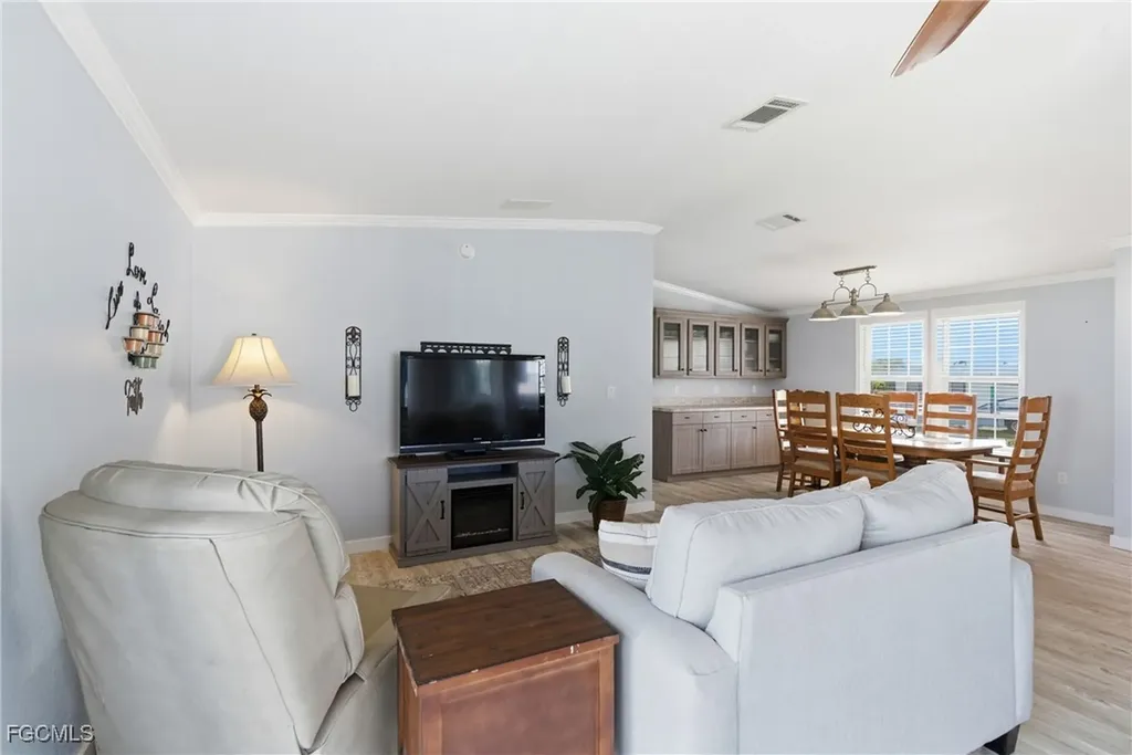 5558 Palm Beach Boulevard Fort Myers FL 33905