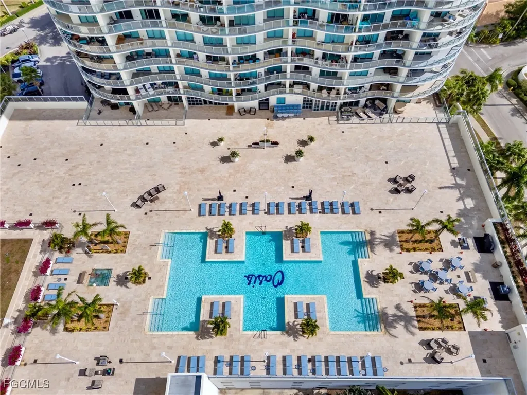 3000 Oasis Grand Boulevard Fort Myers FL 33916