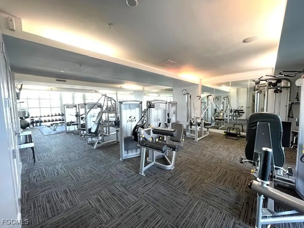 3000 Oasis Grand Boulevard Fort Myers FL 33916