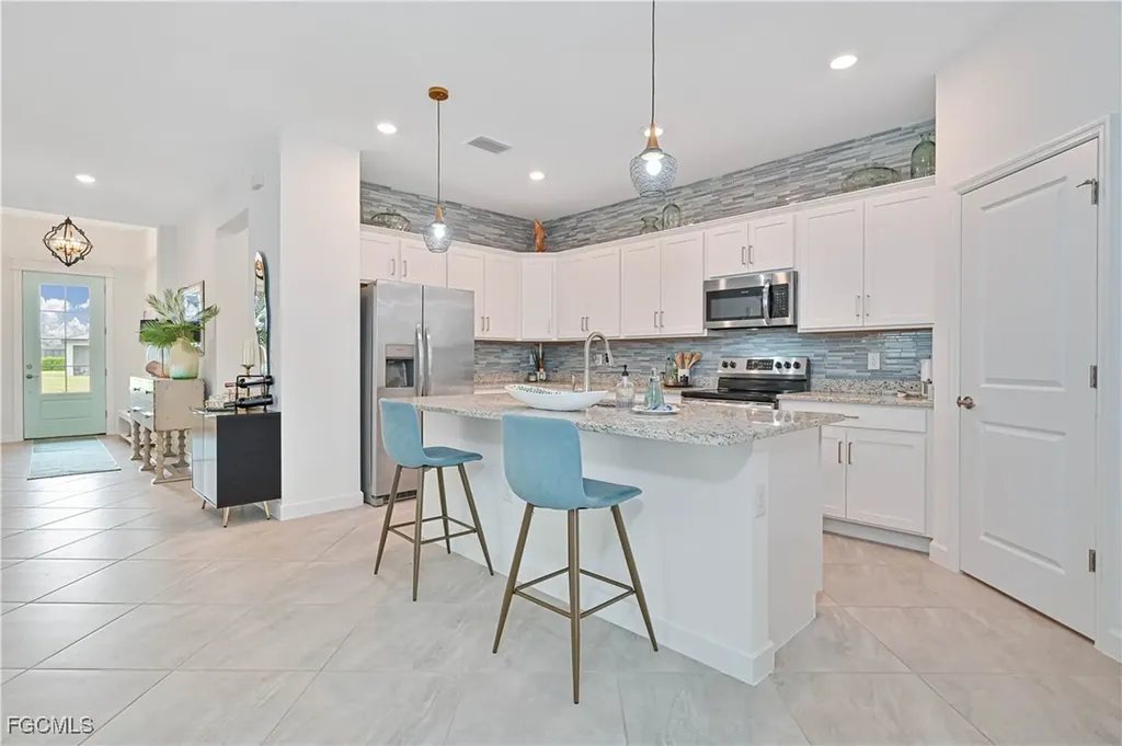 11241 Timber Creek Drive Fort Myers FL 33913