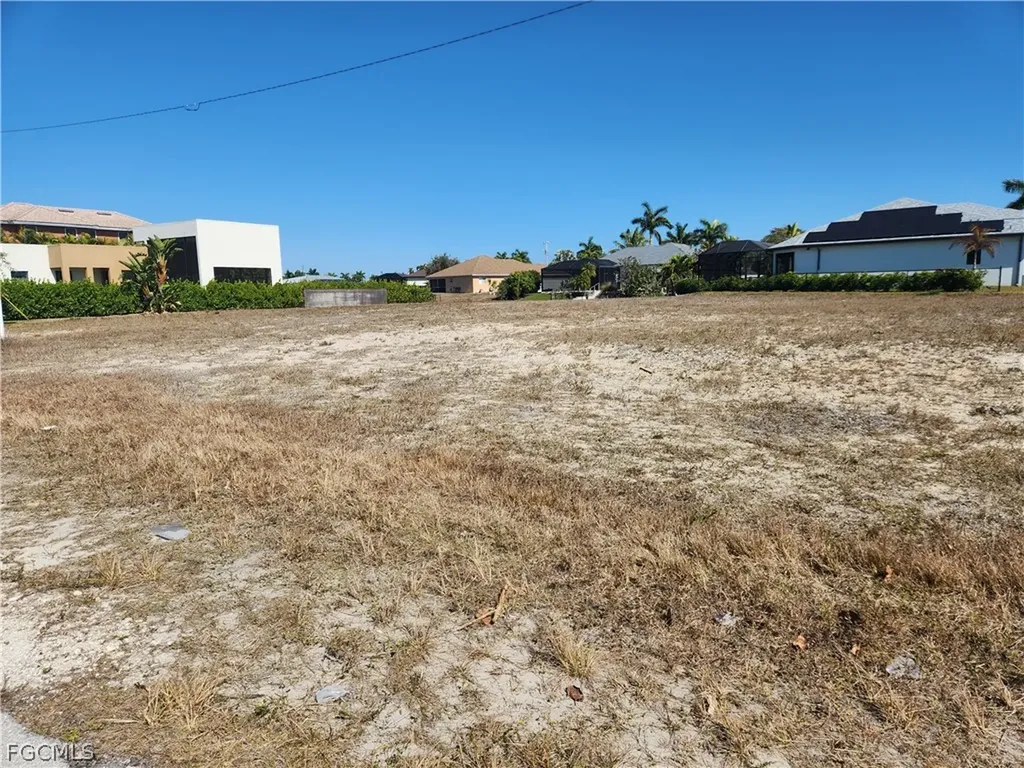 3929 SW 13th Avenue Cape Coral FL 33914